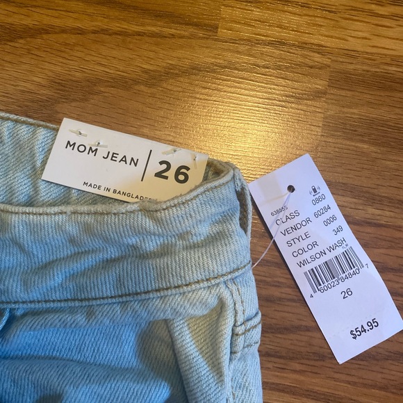 PacSun Mom Jeans - Picture 2 of 3
